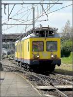 Ein SNCB Turmtriebwagen fotografiert bei der Einfahrt in den Bahnhof von Arlon am 27.04.08.