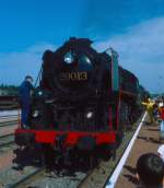 Anlässlich des 150-jährigen Bestehens der belgischen Eisenbahn fuhr ein Sonderzug mit der Dampflok 29013 bis zum Bhf Gouvy (Diascan aus dem Sommer 1985).