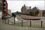 Ein Tunnel drückt an die Oberfläche -    Am Bahnhof Antwerpen-Dam kommt die durch den Antwerpener Tunnel führende Strecke im Norden wieder an die Oberfläche.