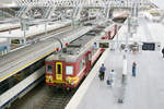 SNCB-Triebzug 171 wurde am 16. Juli 2011 im Bahnhof Liège-Guillemins fotografiert.