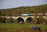 Die Cobra 2816 fährt über das Viadukt von Remersdael(B) mit einem Kesselzug aus Ludwigshafen-BASF(D) nach Antwerpen-BSAF(B) aus Richtung Aachen-West über Montzen und fährt in