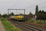Belgiën
Loks 5508+5518 vom Infrabel ziehen einem Schienenputzzug in Sint-Martens-Bodegem
20/10/2020