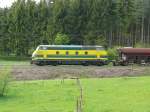 Ganz unverhofft fuhr mir am Sonntagnachmittag 6267 mit einem Schotterzug vor die Linse, hier am Waldrand von Moresnet-Chappelle auf dem Weg nach Montzen.