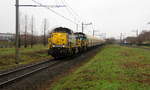 7866,7789 beide von Lineas kommen durch Geleen-Lutterade(NL) mit einem langen Kalkleerzug aus Millingen(D) nach Yves-Gomezee(B) und fahren in Richtung Maastricht(NL).