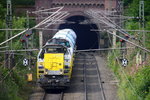 7785,7786 beide von der SNCB kommen aus dem Gemmenicher-Tunnel raus mit einem schweren Kalkzug aus Hermalle-Huy(B) nach Oberhausen-West(D) und fahren Gemmenicher-Rampe herunter nach Aachen-West.