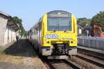 SNCB AM 41 4187 (95 88 0041 87  ?-?) als erstes Fahrzeug des S64 Zug 3908 (Charleroi-Central - Couvin) f�hrt am 25.Juli 2026 aus dem Gare de Mariembourg.