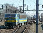E-Lok 1206 zieht einen gemischten Gterzug durch den Bahnhof Gent Sint Pieters. (Hans)