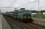 hle 2017 mit Containerzug, Aufnahme am 20.05.2009 in Bahnhof Antwerpen-Luchtbal