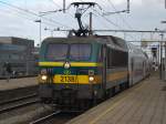 IC-Zug Antwerpen-Charleroi trifft im Bhf Mechelen ein.