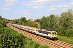 Belgiën  Lok 2715 SNCB mit Personenzug P8800 Schaerbeek - Saint-Ghislain, in Hennuyères  23/8/2023
