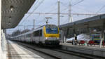 Mit dem ICa Eupen - Oostende am Haken erreicht HLE 1338 den Bahnhof Welkenraedt.