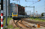 SNCB 1347 verlässt den Bahnhof Maastricht mit einem IC gen Lüttich.