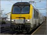 Die 1360 braust am 15.11.09 mit M 6 Wagen durch den Bahnhof von Kleinbettingen auf ihren Weg von Luxemburg nach Arlon.