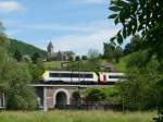 IC A Eupen - Oostende mit Lok 1335 auf der Fahrt durch das malerische Wesertal, hier aufgenommen auf einer Brcke bei Goffontaine.