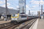 hle 1885 mit IC Zug nach Oostende aufgenommen mit 21.07.2017 in Bahnhof Brussel-Zuid 