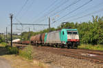 186 220 alias 2828 zieht einen gemischten Güterzug durch Bassenge Richtung Aachen-West.