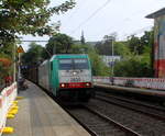 Die Cobra 2830 kommt aus Richtung Köln,Aachen-Hbf mit einem langen Papierzug aus Köln-Gremberg nach Zeebrugge(B) und fährt durch Aachen-Schanz in Richtung Aachen-West.