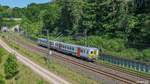 Der belgische ET der Baureihe AM 62-79 macht sich im Preuswald auf den Weg nach Belgien und verlässt in wenigen Minuten deutschen Boden.