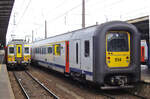 SNCB AM96 No. 514, Bruxelles Midi, 30.10.2011. Daneben steht SNCB AM79 No. 759.