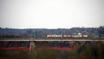 Ein Triebzug der SNCB 662 kommt aus Spa-Géronstère(B) nach Aachen-Hbf und fährt über die Hammerbrücke bei Hergenrath(B) und fährt in Richtung