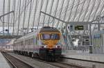 418 der SNCB steht als R5159 nach Waremme in Lige-Guillemins bereit.