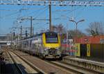 SNCB AM08 562 verlsst als IC 115 Luxembourg - Liers den Bahnhof von Mersch in Richtung Liers.