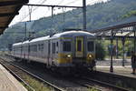 L-Zug Verviers-Lüttich (AM 66-70 Nr. 654) hält am 25. Juli in Pepinster.