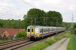 Belgium SNCB-NMBS
EMU's 616+650+999 running a local train Brussel-Zuid - Aalst, in Sint-Martens-Bodegem
28/5/2010