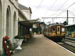 780 mit L 5484 Verviers Central-Gronstre auf Bahnhof Spa am 23-7-2002.
