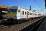 Am 20 April 2013 steht NMBS 324 abfahrtbereit in Antwerpen-Berchem.