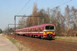 Belgiën
Triebzügen 938+912 vom SNCB mit einem Personenzug Sint-Niklaas - Leuven, in Hever
8/3/2011