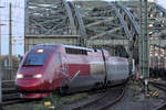 Thalys 4322 bei der Einfahrt in den Kölner Hbf.