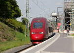 Der Thalys aus Köln-Hbf nach Paris(F) kommt durch Stolberg-Rheinland-Hbf aus Richtung Köln und fährt in Richtung Eilendorf,Aachen-Rothe Erde,Aachen-Hbf.