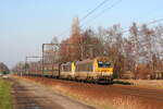 Belgiën  Loks 1312+1327 von SNCB ziehen einem Kohlezug, im Hever  29/1/2011