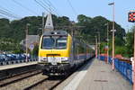 IC-Zug Oostende-Eupen hält ausnahmsweise in Pepinster wegen Bauarbeiten im Tunnel von Ensival. 25. juli 2019. Steuerwagen I11 am Kopf des Zuges.