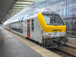 SNCB Steuerwagen M6 50252 steht mit dem IC 01 nach Oostende in Br�gge, 16.08.2026.