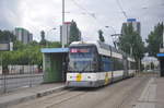 De Lijn Antwerpen Siemens/DWA 7221 auf Linie 24 Abschnitt Schoonselhof-Centraal Station, aufgenommen 13.05.2017 am Haltestelle Station Antwerpen-Zuid 