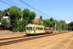 Belgi�n, De Lijn Kust  Triebwagen 9942 mit Anhangwagens 8816+8853 in De Haan aan Zee  1/8/2026