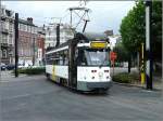 Neben den neuen Straenbahnwagen in Gent, fahren auch noch verschiedene ltere Modelle.