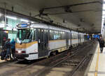Fahrgastwechsel in der Station Brüssel Zuidstation (unter dem Bahnhof Brüssel Midi).