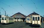 SNCV__Tw und Bw vor der Wagenhalle Grimbergen.__13-08-1974
