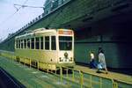 STIB/MIVB Stra�enbahn Br�ssel__Tw 7065 [PCC der ersten Serie 1951-71] auf Linie 55.__13-08-1974