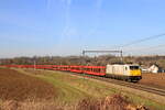 Belgiën 
Lok 186185 vom ECR zieht einem leerem Autozug nach Aachen, in Wonck 
16/2/2019