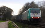 Die Cobra 2823  kommt die Gemmenicher-Rampe herunter nach Aachen-West mit einem Containerzug aus Genk-Zuid Haven(B) nach Novara(I).