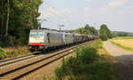 186 446-1 und 186 451-1 beide  von Lineas/Railpool kommen die Gemmenicher-Rampe hochgefahren aus Richtung Aachen-West mit einem schweren gemischten Güterzug aus Köln-Gremberg nach