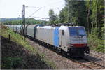 186 446-1 von Lineas/Railpool kommt die Gemmenicher-Rampe herunter nach Aachen-West mit einem Coilzug aus Kinkempois(B) nach Landshut(D).