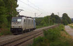 186 183-0 von Lineas/Railpool kommt als Lokzug von Aachen-West nach Belgien und fährt die Gemmenicher-Rampe hoch.