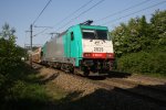 Der Lokfhrer Muss auch am Feiertag arbeiten die Cobra 2829 kommt mit einem Autoleerzug vom Gemmenicher-Tunnel in Richtung Montzen.
Aufgenomen bei Gemmenich/Nouvelaer bei Sonne.
1.5.2011