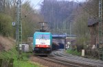 Zwei Cobra 2809 und 2822 kommen aus dem Gemmenicher-Tunnel mit einem Kohlenzug aus Zandvliet(B) und fahren  die Rampe nach Aachen-West hinunter Aufgenommen bei Reinartzkehl am 30.3.2012.