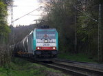 Die Cobra 2839 kommt die Gemmenicher-Rampe herunter nach Aachen-West mit einem Kesselzug aus Antwerpen-Noord(B) nach Burghausen-Wackerwerk(D).